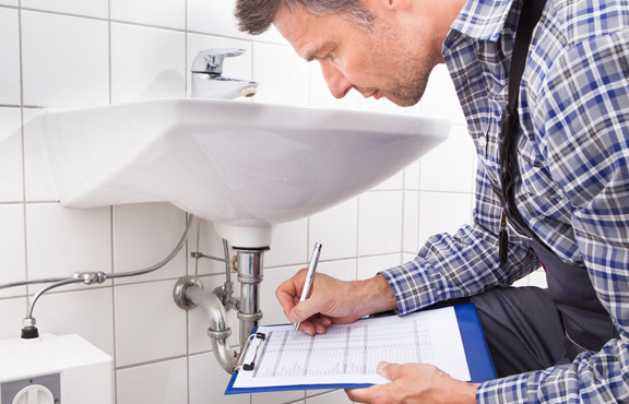 your dedicated plumber in Naranja, FL is making the final checkup